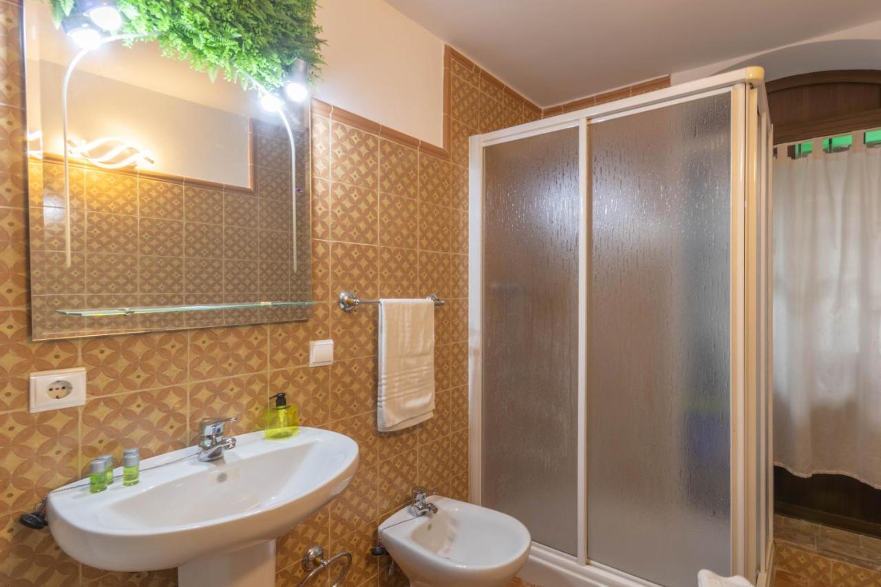Apartamento Patio Andaluz En Sevilla Экстерьер фото