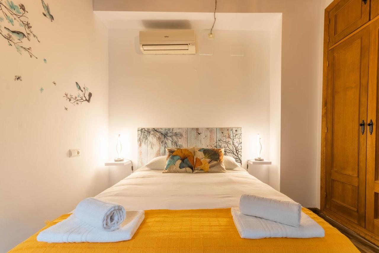 Apartamento Patio Andaluz En Sevilla Экстерьер фото